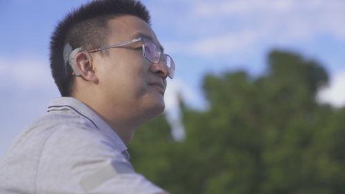 型男二婶爆料视频在线,揭秘明星背后的真实生活 第2张 型男二婶爆料视频在线,揭秘明星背后的真实生活 第2张